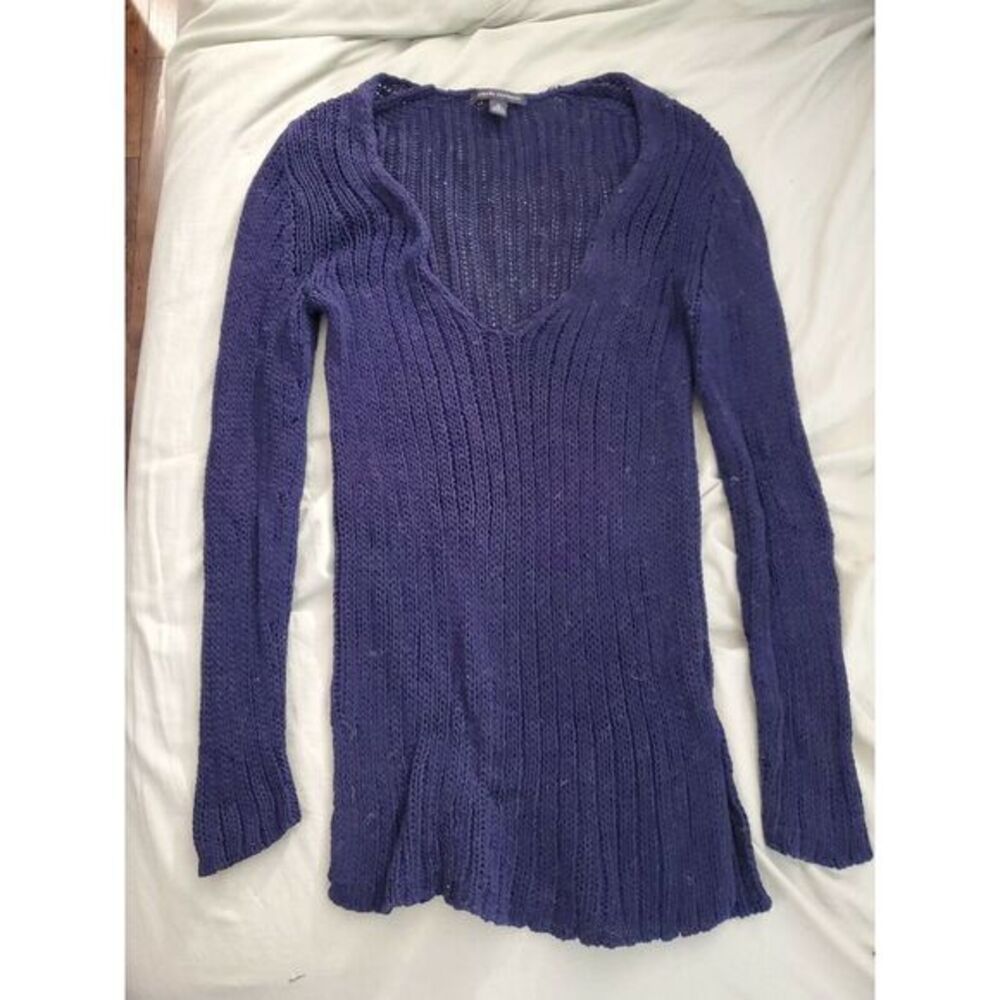 Banana Republic Ladies Black Scoop Neck Sweater, Womans medium. Long sleeve.